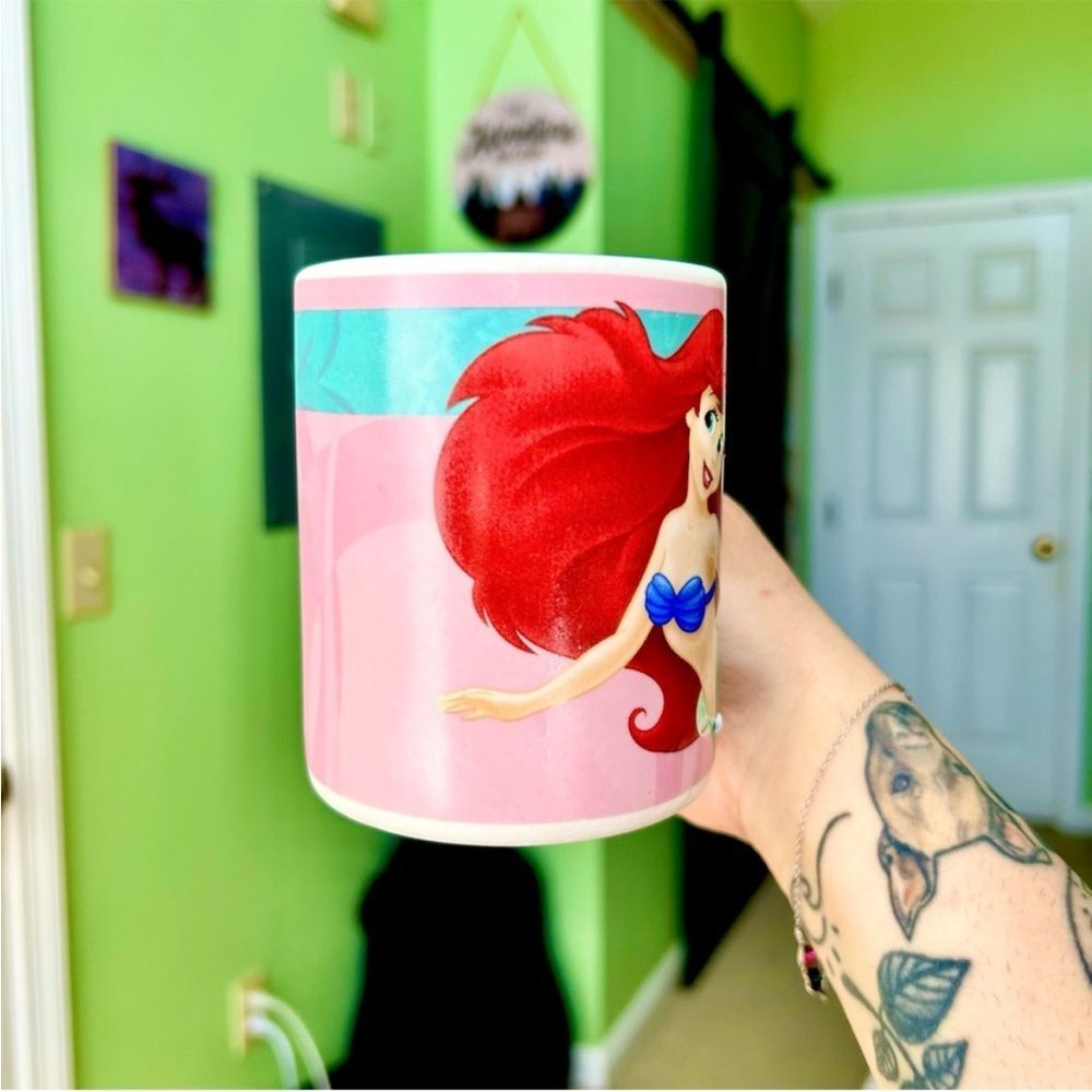 Vintage Disney The Little Mermaid Ariel Ceramic Kitchen Coffee Tea Fairytale Mug - Picture 3 of 9